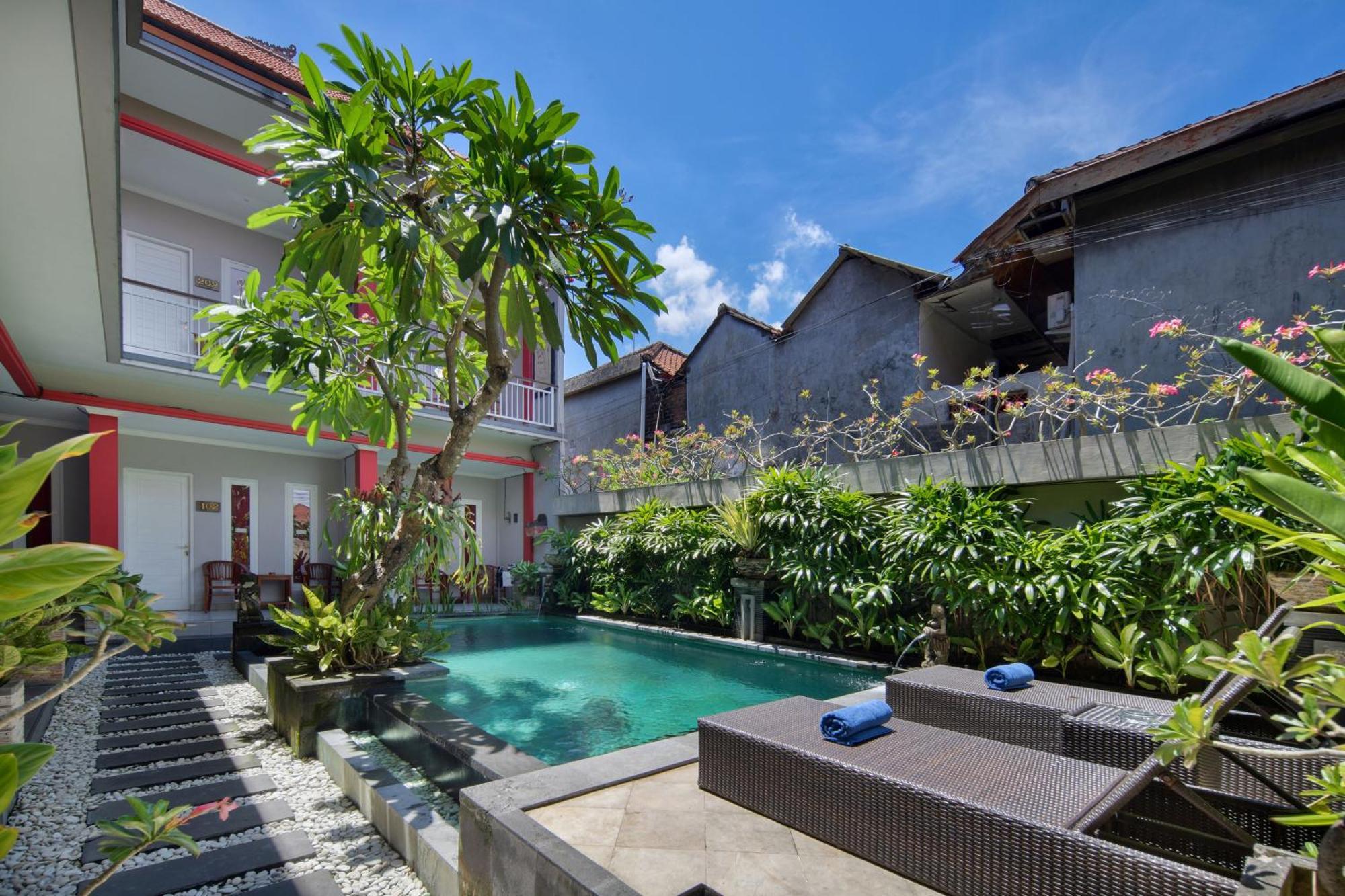 Angkul Angkul Beach Inn Kuta By Kamara Exterior foto
