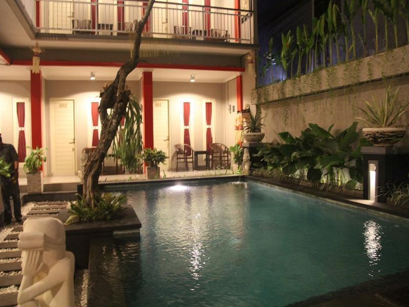 Angkul Angkul Beach Inn Kuta By Kamara Exterior foto